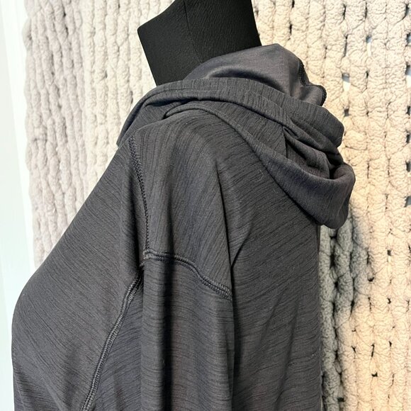 Old Navy Grey Breathe ON Hoodie – Size Small - Picture 9 of 13
